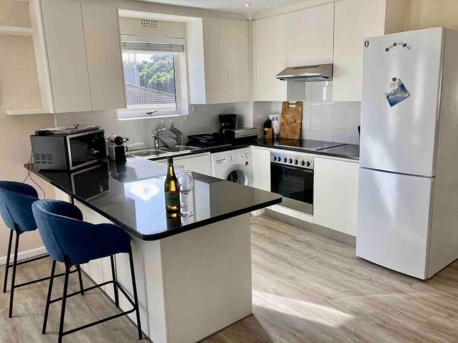 Appartamento Chapman'S Peak, Loft Mit Sea-Und Mountainview Hout Bay Esterno foto