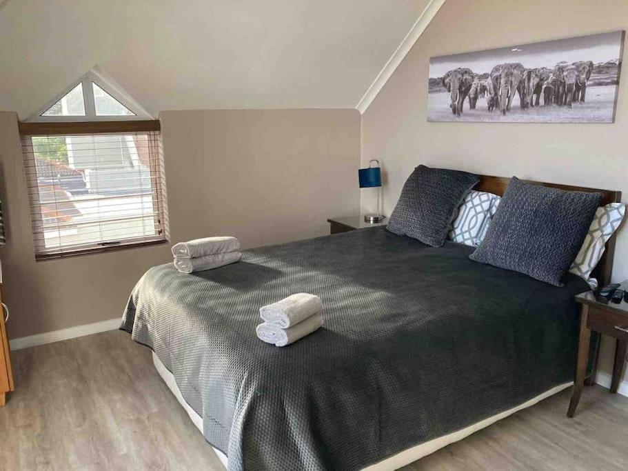 Appartamento Chapman'S Peak, Loft Mit Sea-Und Mountainview Hout Bay Esterno foto